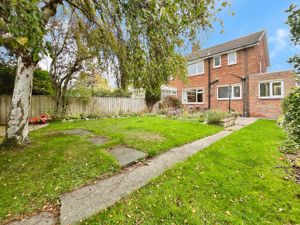 Photo 15- click for photo gallery